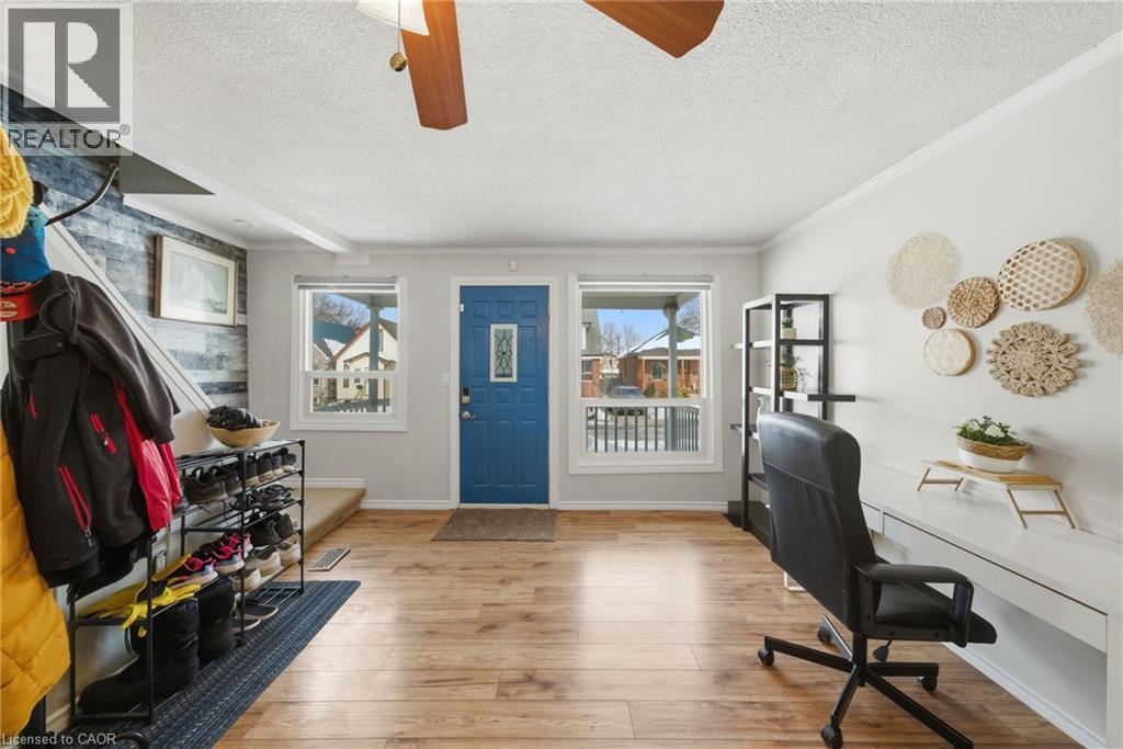 14 Newlands Avenue, Hamilton, Ontario  L8H 2T5 - Photo 4 - 40815354