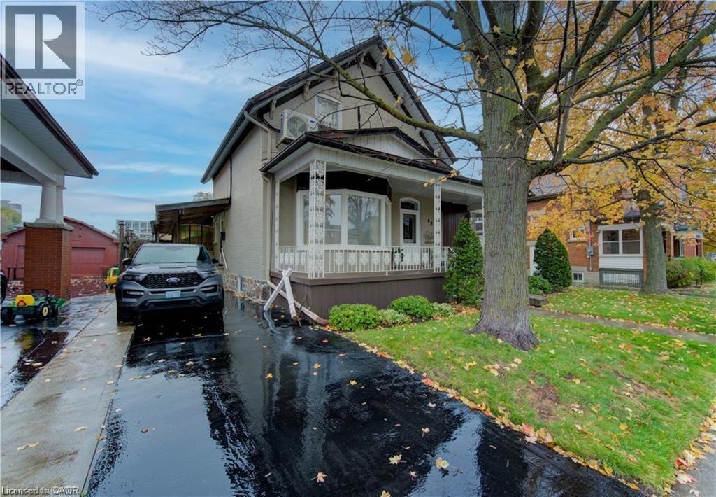 48 Dupont Street, Waterloo, Ontario  N2J 2G9 - Photo 3 - 40820172