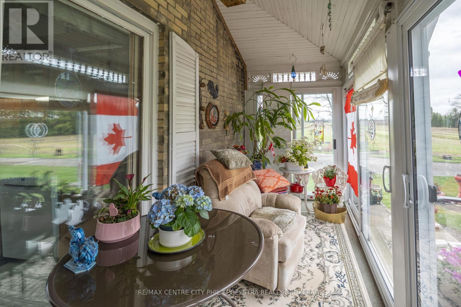 1930 County Road 139, Perth South, Ontario  N0M 1V0 - Photo 24 - X13018390