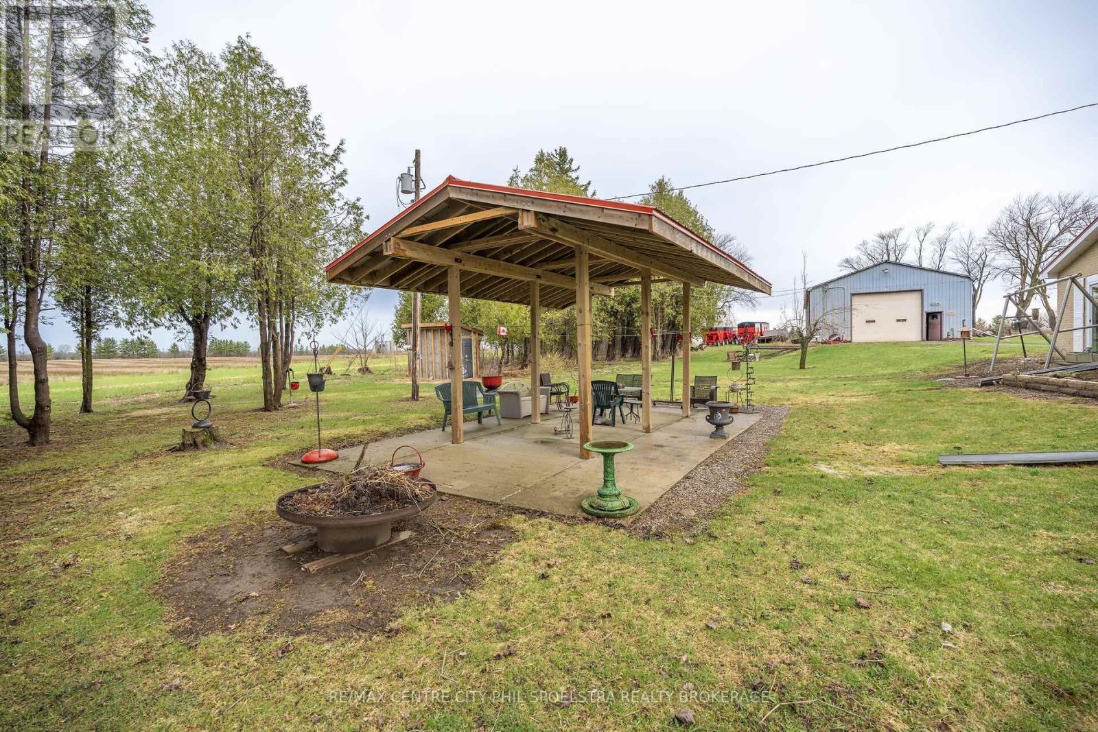 1930 County Road 139, Perth South, Ontario  N0M 1V0 - Photo 37 - X13018390