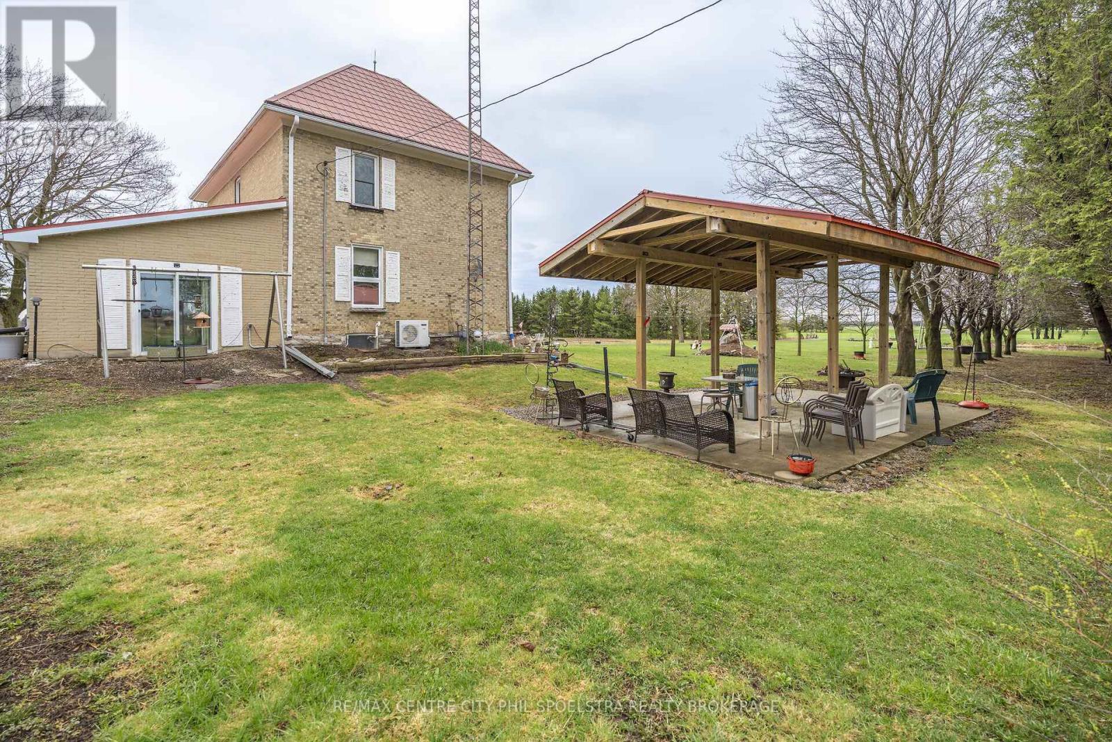 1930 County Road 139, Perth South, Ontario  N0M 1V0 - Photo 38 - X13018390