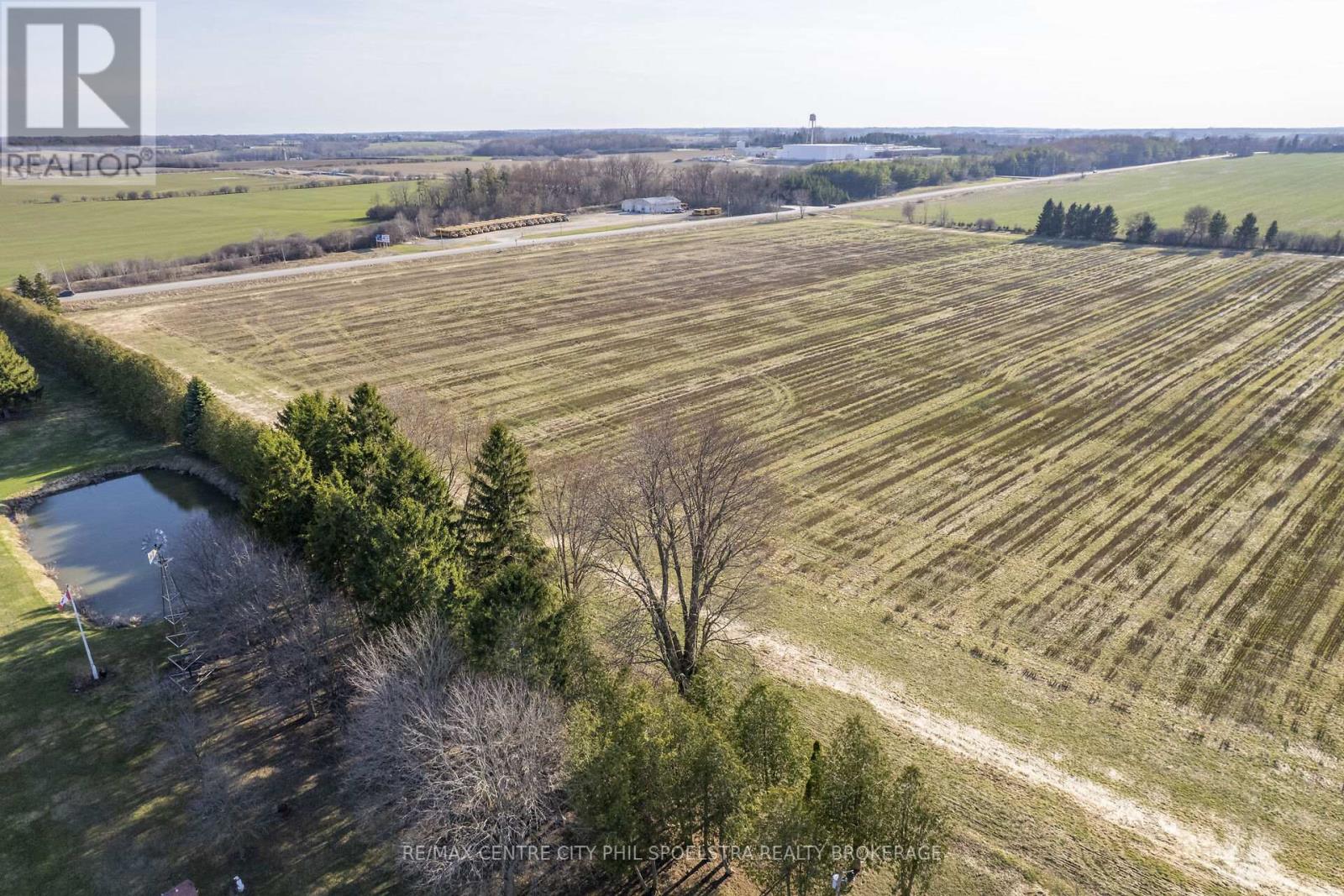 1930 County Road 139, Perth South, Ontario  N0M 1V0 - Photo 4 - X13018390