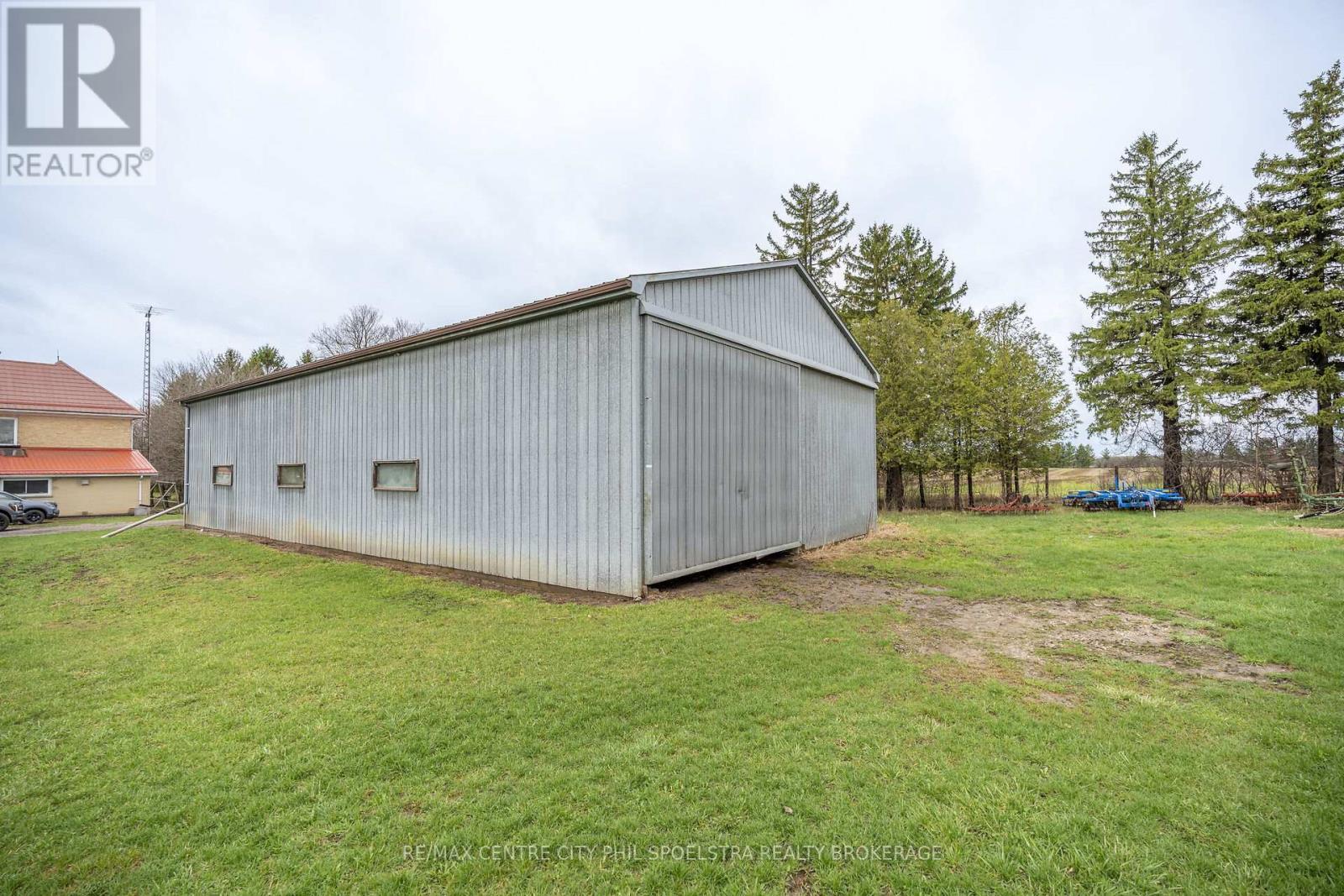 1930 County Road 139, Perth South, Ontario  N0M 1V0 - Photo 44 - X13018390