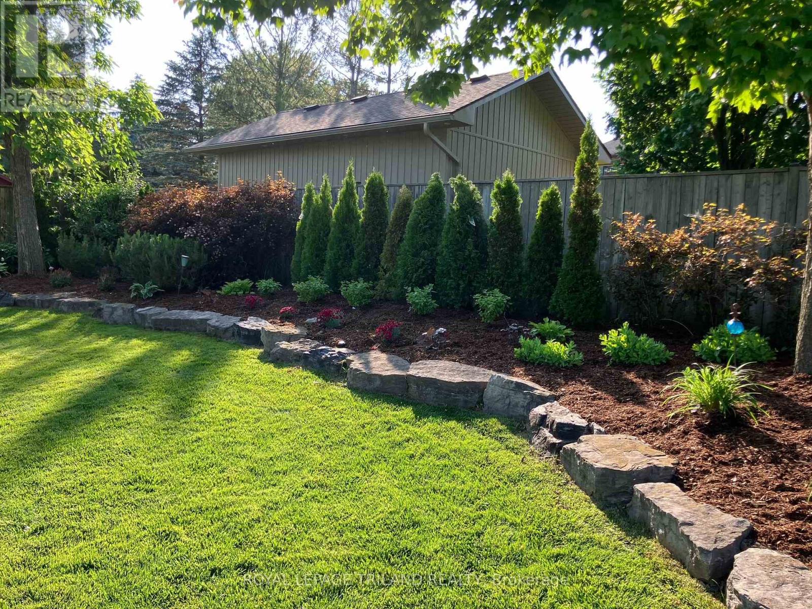 32 Wingreen Lane, Middlesex Centre, Ontario  N0L 1R0 - Photo 46 - X13018468