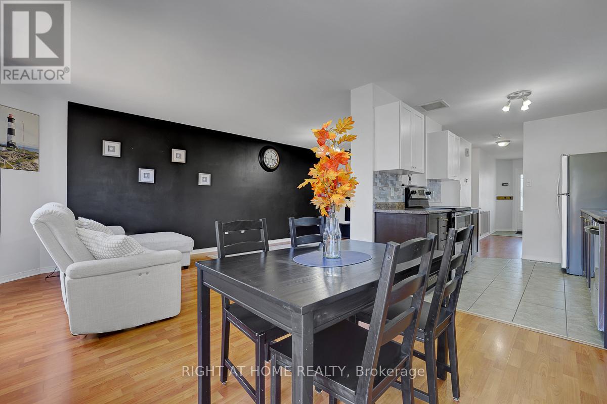 70 Frieday Street, Arnprior, Ontario  K7S 0A6 - Photo 11 - X13018434