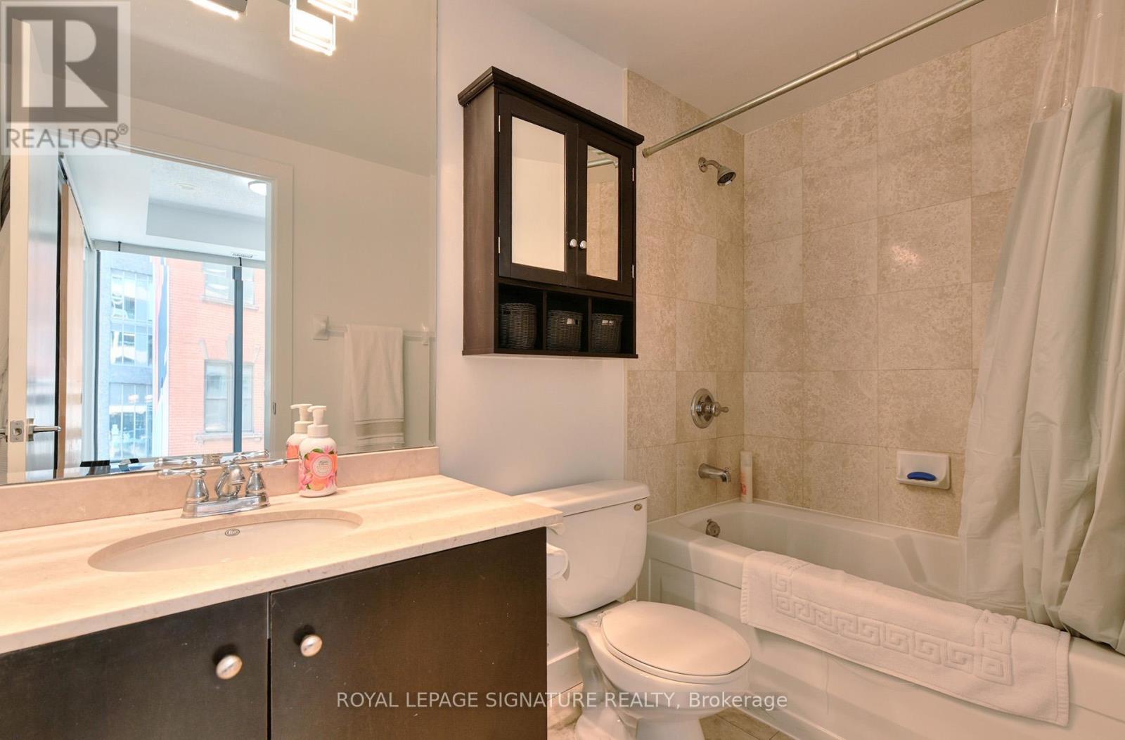 415 - 438 King Street W, Toronto, Ontario  M5V 3T9 - Photo 17 - C13016038