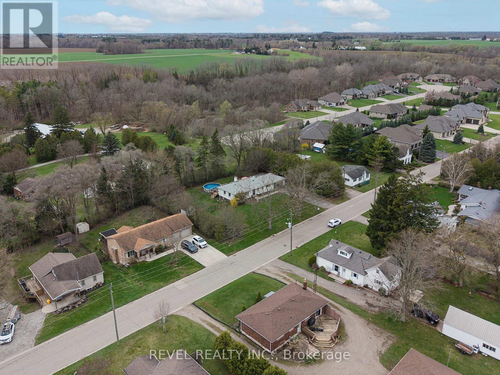 20 Russell Street, Brant, Ontario  N0E 1K0 - Photo 42 - X13013432