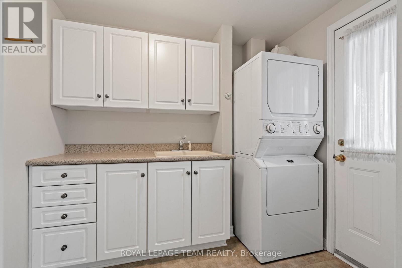 173 West Village Private, Ottawa, Ontario  K1Z 1E1 - Photo 31 - X13018350