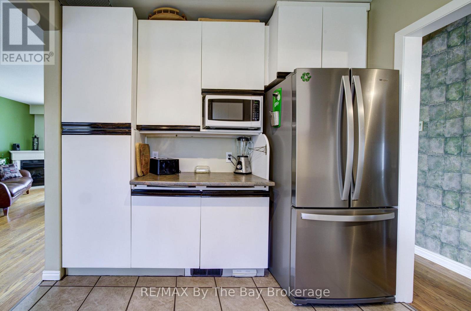 31 Saunders Street, Collingwood, Ontario  L9Y 0G3 - Photo 17 - S13018448