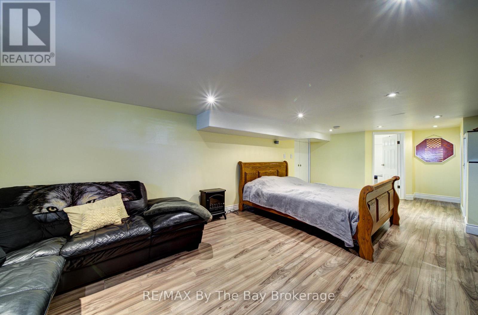 31 Saunders Street, Collingwood, Ontario  L9Y 0G3 - Photo 31 - S13018448