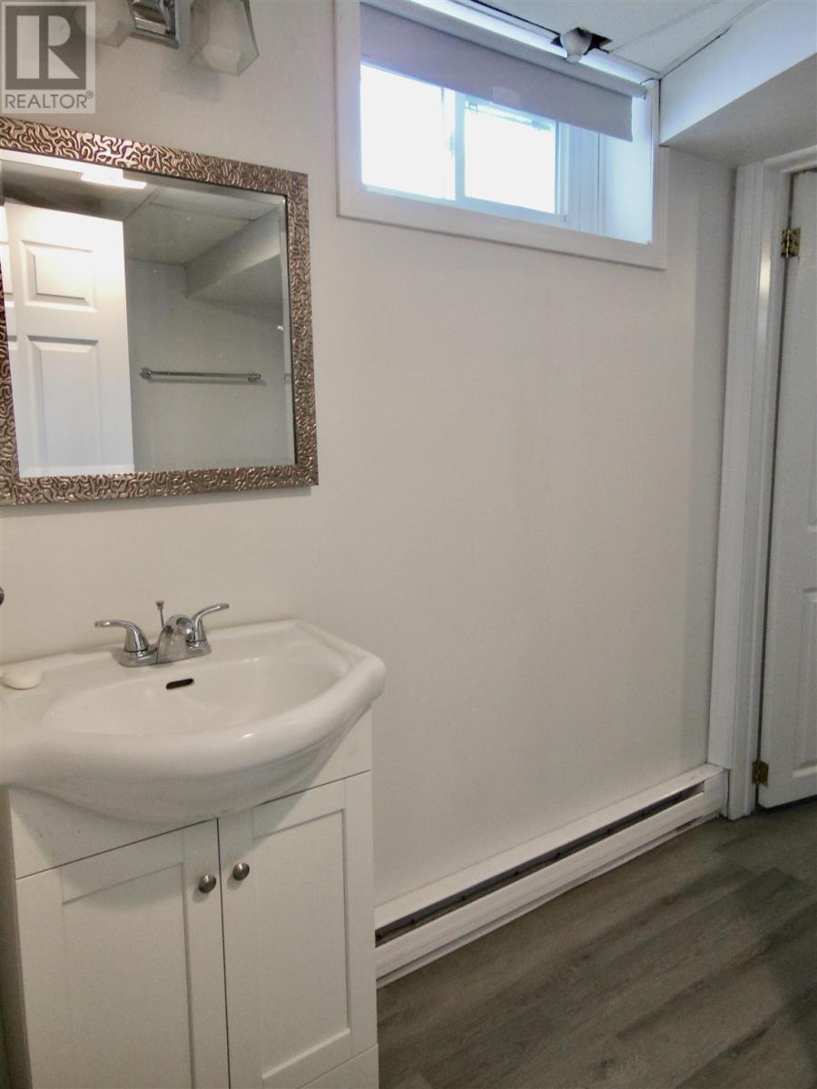 61 Pageant Dr, Sault Ste. Marie, Ontario  P6B 5J7 - Photo 22 - SM260441