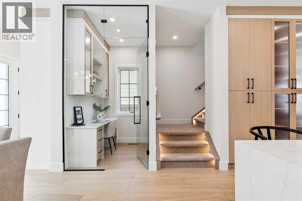 2810 38 Street Sw, Calgary, Alberta  T3E 3G2 - Photo 7 - A2300128