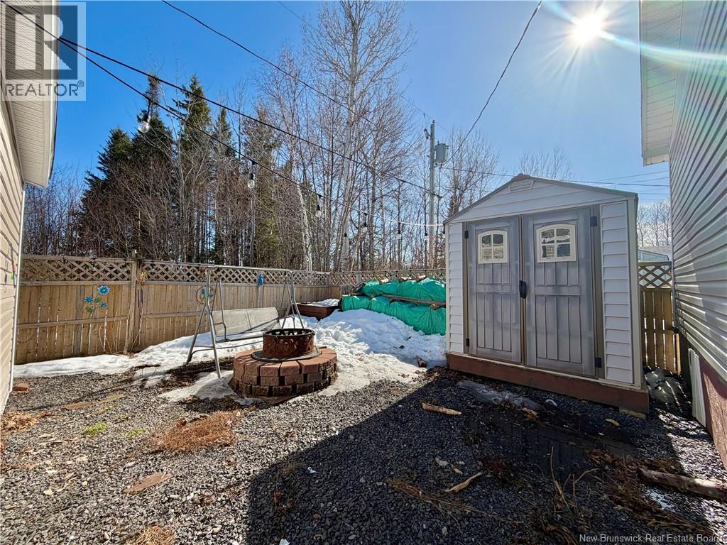 263 Poplar, Beresford, New Brunswick  E8K 1E5 - Photo 28 - NB137472