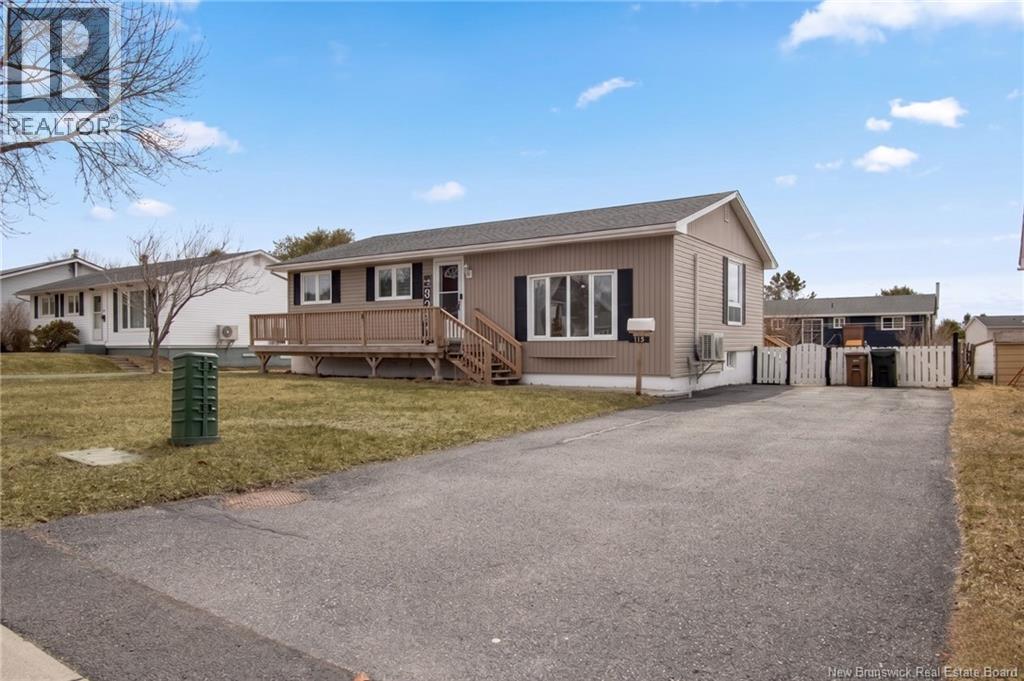 194 Ocean Drive, Saint John, New Brunswick  E2P 1G6 - Photo 2 - NB137458