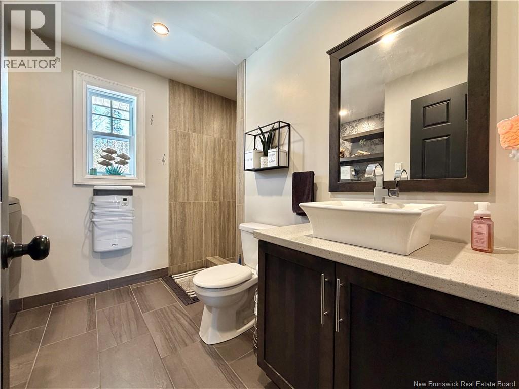 264 Kent Lodge, Beresford, New Brunswick  E8K 1B8 - Photo 14 - NB137397