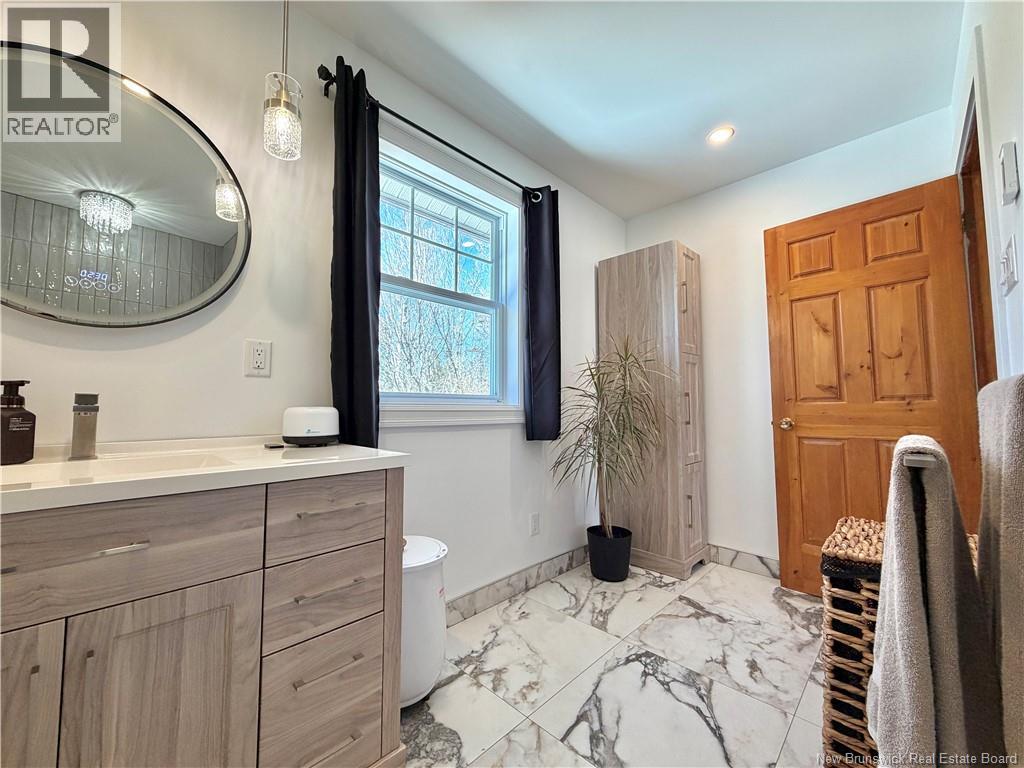 264 Kent Lodge, Beresford, New Brunswick  E8K 1B8 - Photo 36 - NB137397