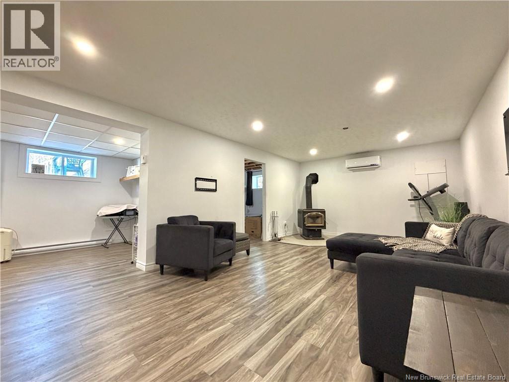 264 Kent Lodge, Beresford, New Brunswick  E8K 1B8 - Photo 38 - NB137397