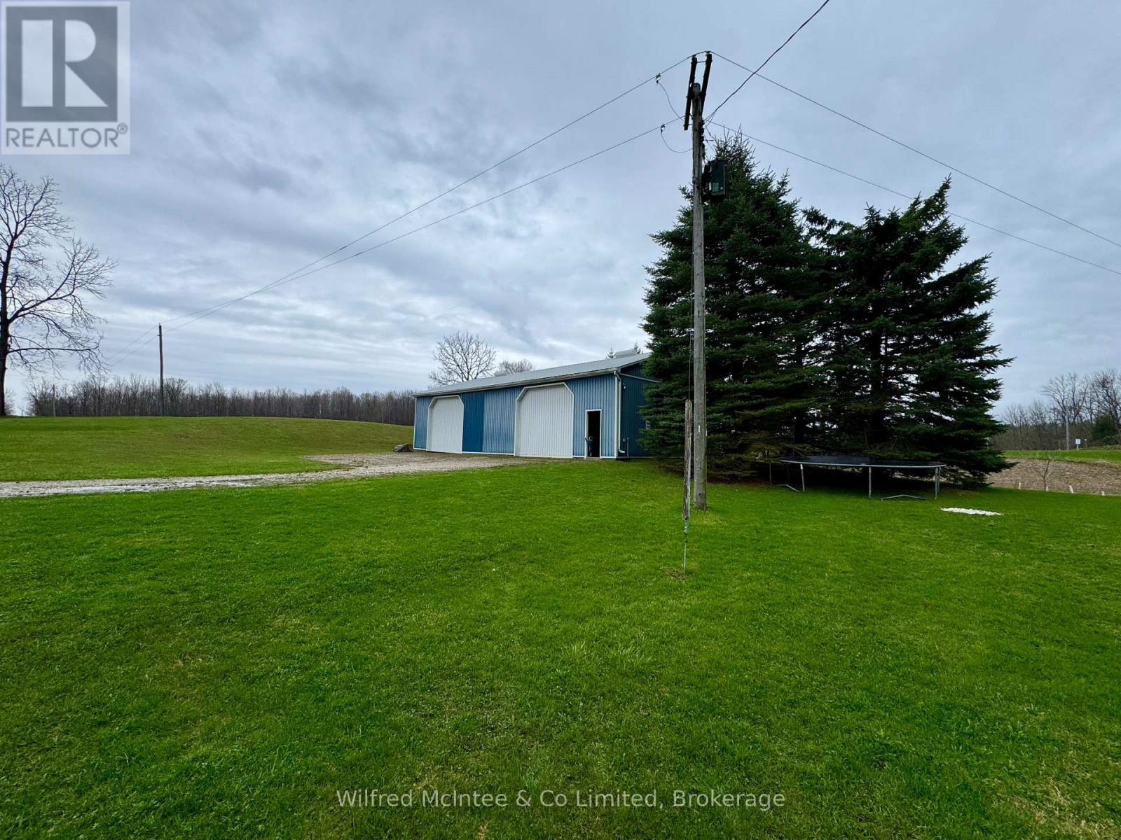 565 D Concession, South Bruce, Ontario  N0G 2J0 - Photo 4 - X13018354
