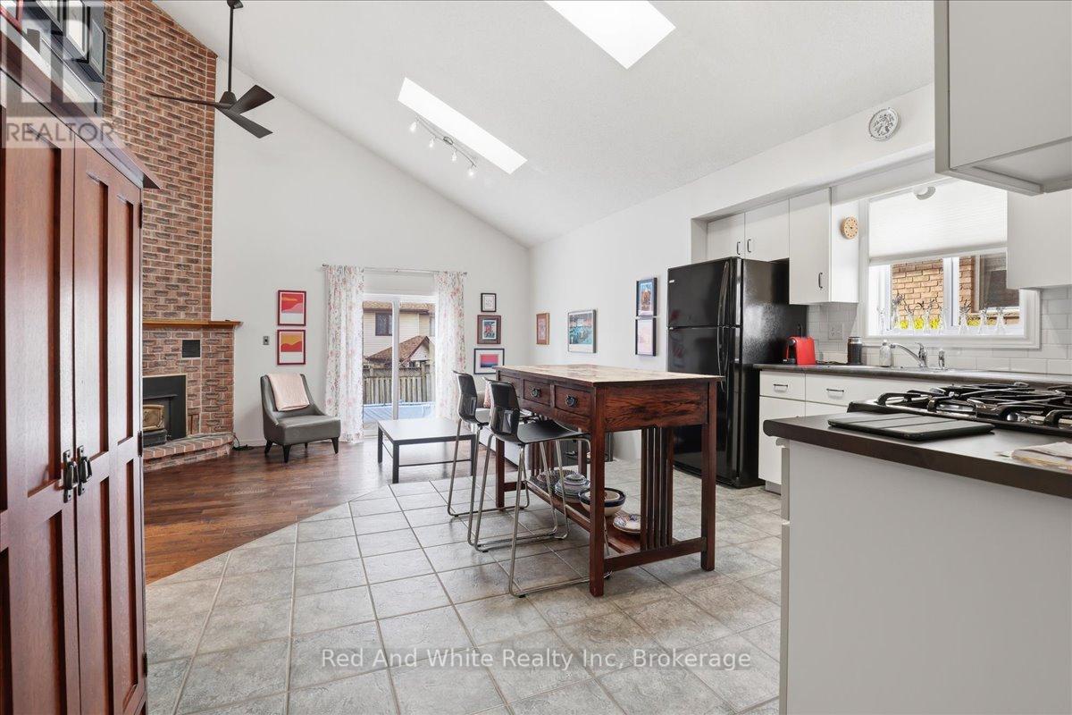 110 Milton Avenue W, Cambridge, Ontario  N3C 3W5 - Photo 10 - X13018420