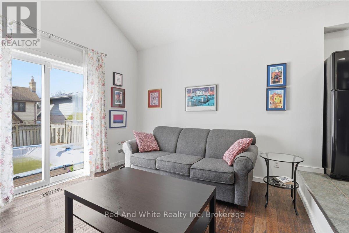 110 Milton Avenue W, Cambridge, Ontario  N3C 3W5 - Photo 17 - X13018420