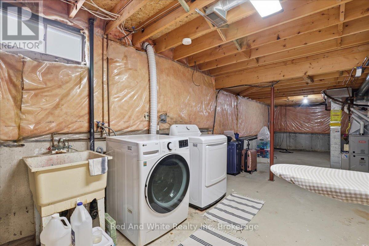 110 Milton Avenue W, Cambridge, Ontario  N3C 3W5 - Photo 32 - X13018420