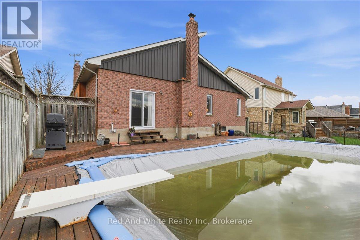 110 Milton Avenue W, Cambridge, Ontario  N3C 3W5 - Photo 40 - X13018420