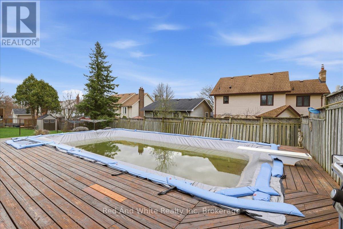 110 Milton Avenue W, Cambridge, Ontario  N3C 3W5 - Photo 41 - X13018420