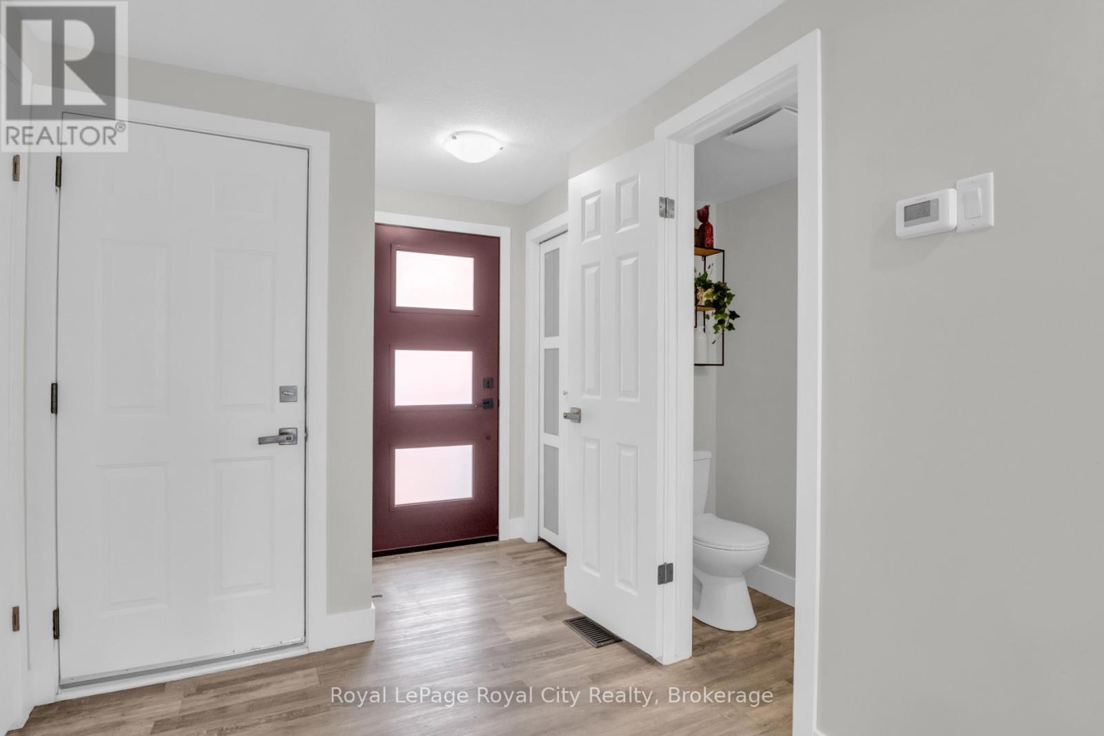 155 Stephanie Drive, Guelph, Ontario  N1K 1X7 - Photo 6 - X13018424