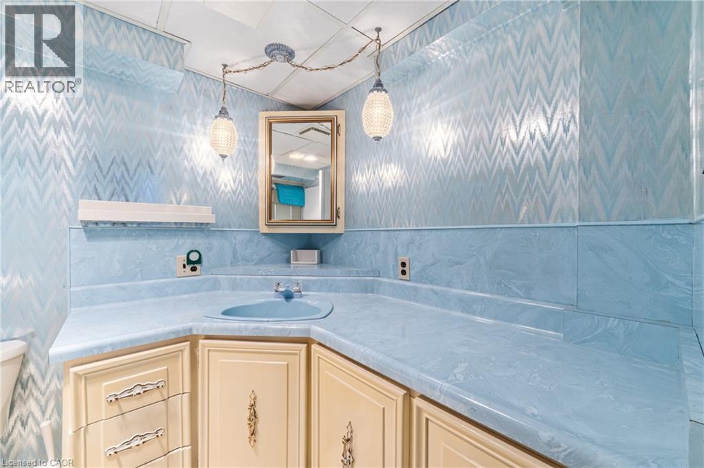 20 Burwell Avenue, Stoney Creek, Ontario  L8G 3L7 - Photo 23 - 40822019