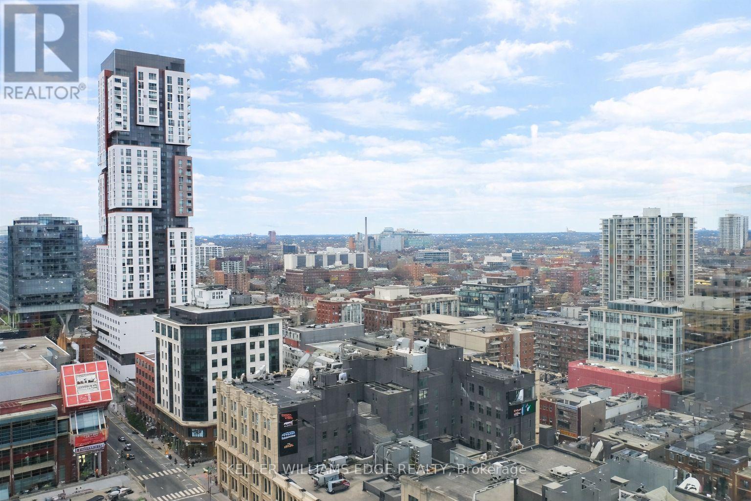 2009 - 30 NELSON STREET, Toronto, Ontario