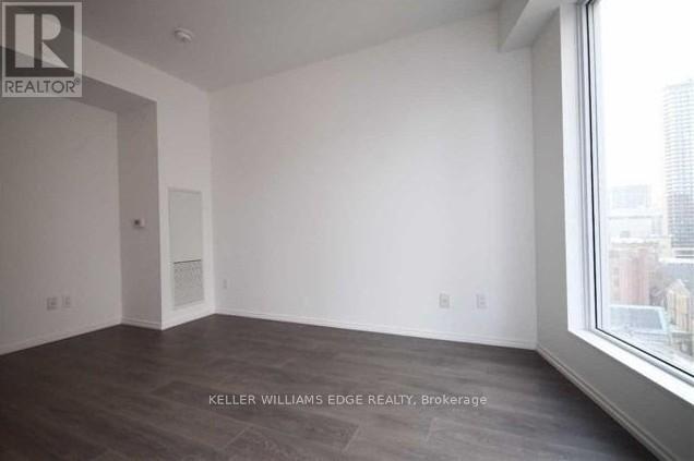 1009 - 68 Shuter Street, Toronto, Ontario  M5B 1B4 - Photo 4 - C13018398