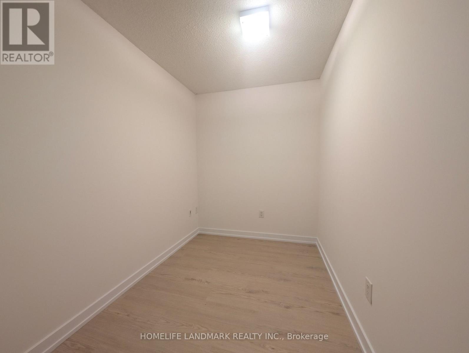 931 - 15 Iceboat Terrace, Toronto, Ontario  M5V 4A5 - Photo 8 - C13018432