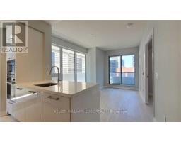 809 - 2221 YONGE STREET, Toronto, Ontario