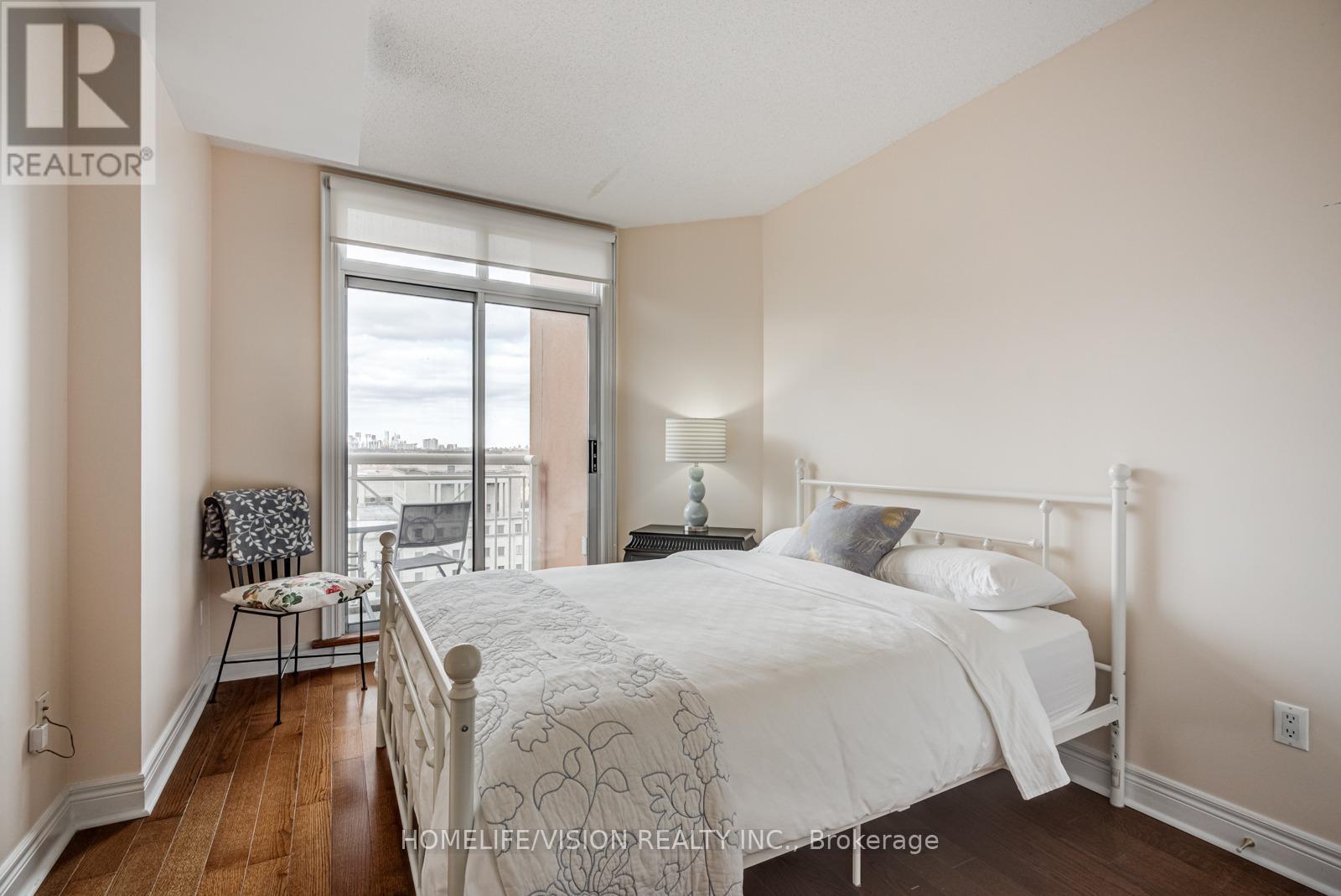 2101 - 100 Hayden Street, Toronto, Ontario  M4Y 3C7 - Photo 13 - C13018470