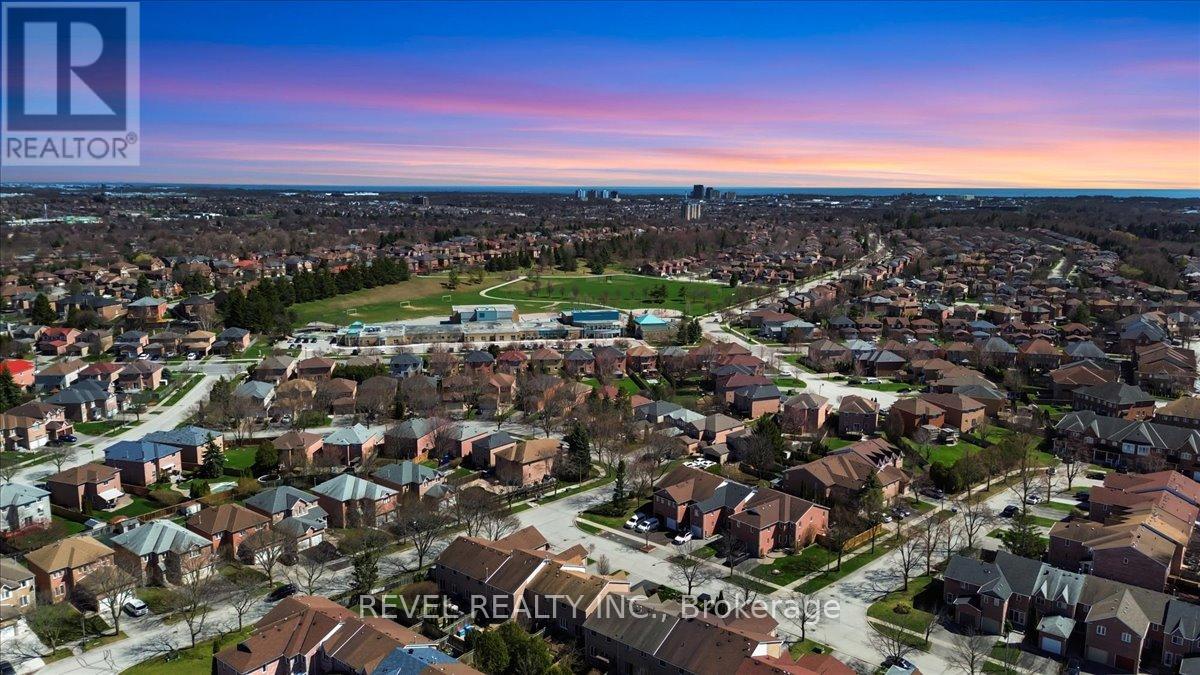 87 Thorp Crescent, Ajax, Ontario  L1T 3T4 - Photo 32 - E13018416