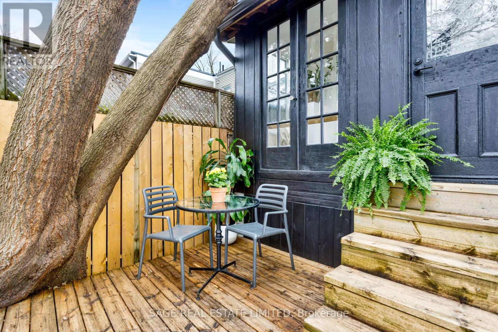 206 Hamilton Street, Toronto, Ontario  M4M 2E2 - Photo 19 - E13018426