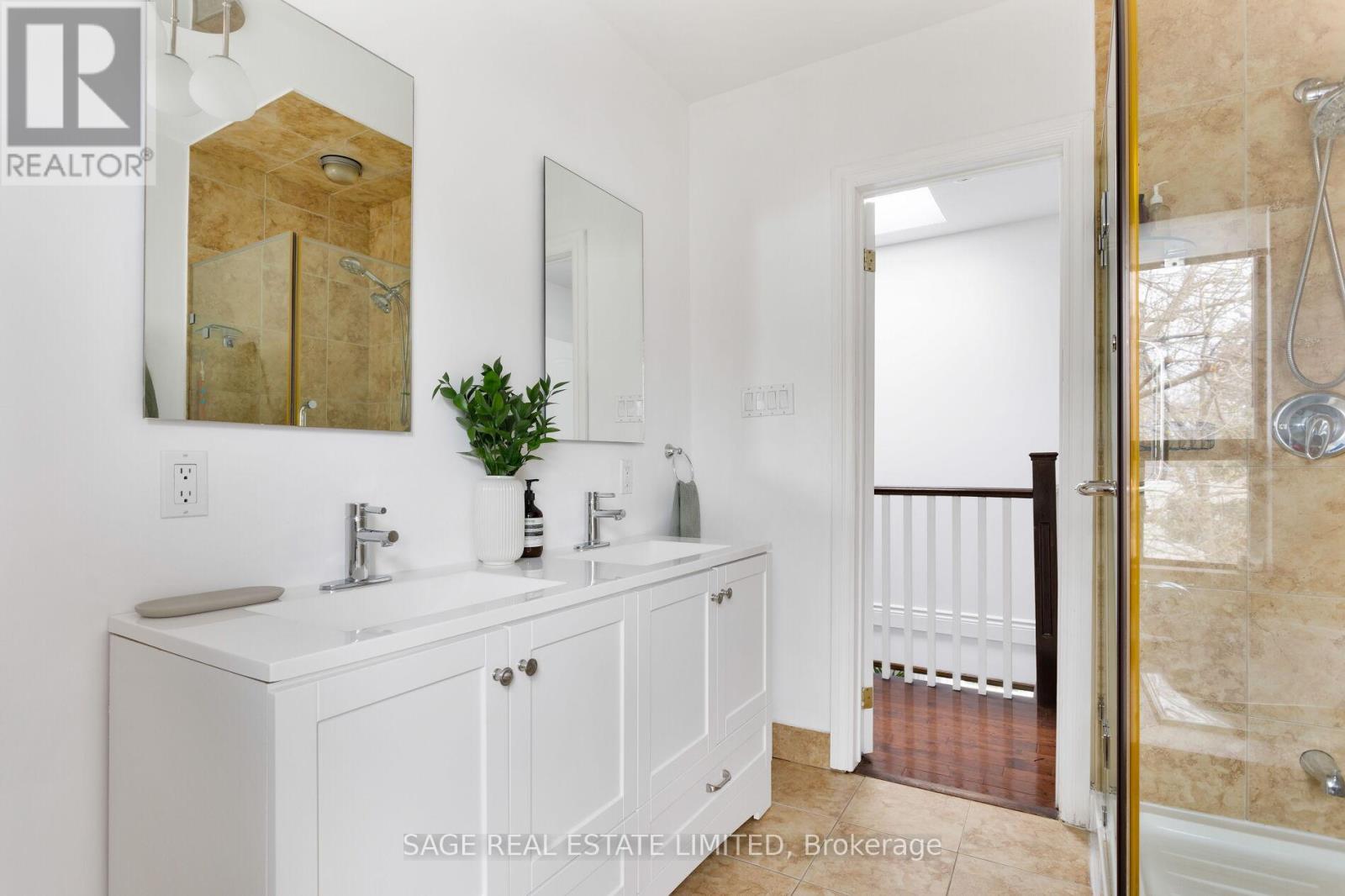 206 Hamilton Street, Toronto, Ontario  M4M 2E2 - Photo 31 - E13018426