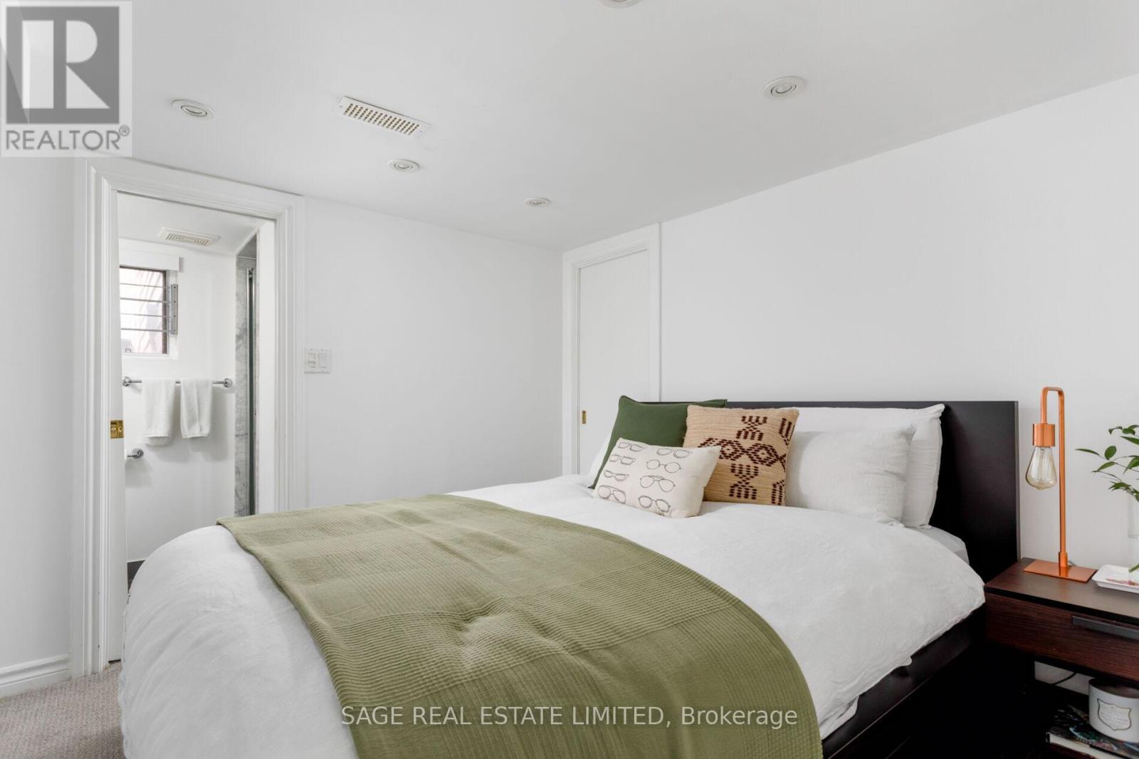 206 Hamilton Street, Toronto, Ontario  M4M 2E2 - Photo 36 - E13018426