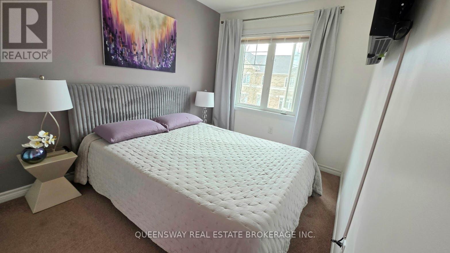 92 Markham Trail, Clarington, Ontario  L1C 0S4 - Photo 21 - E13018454