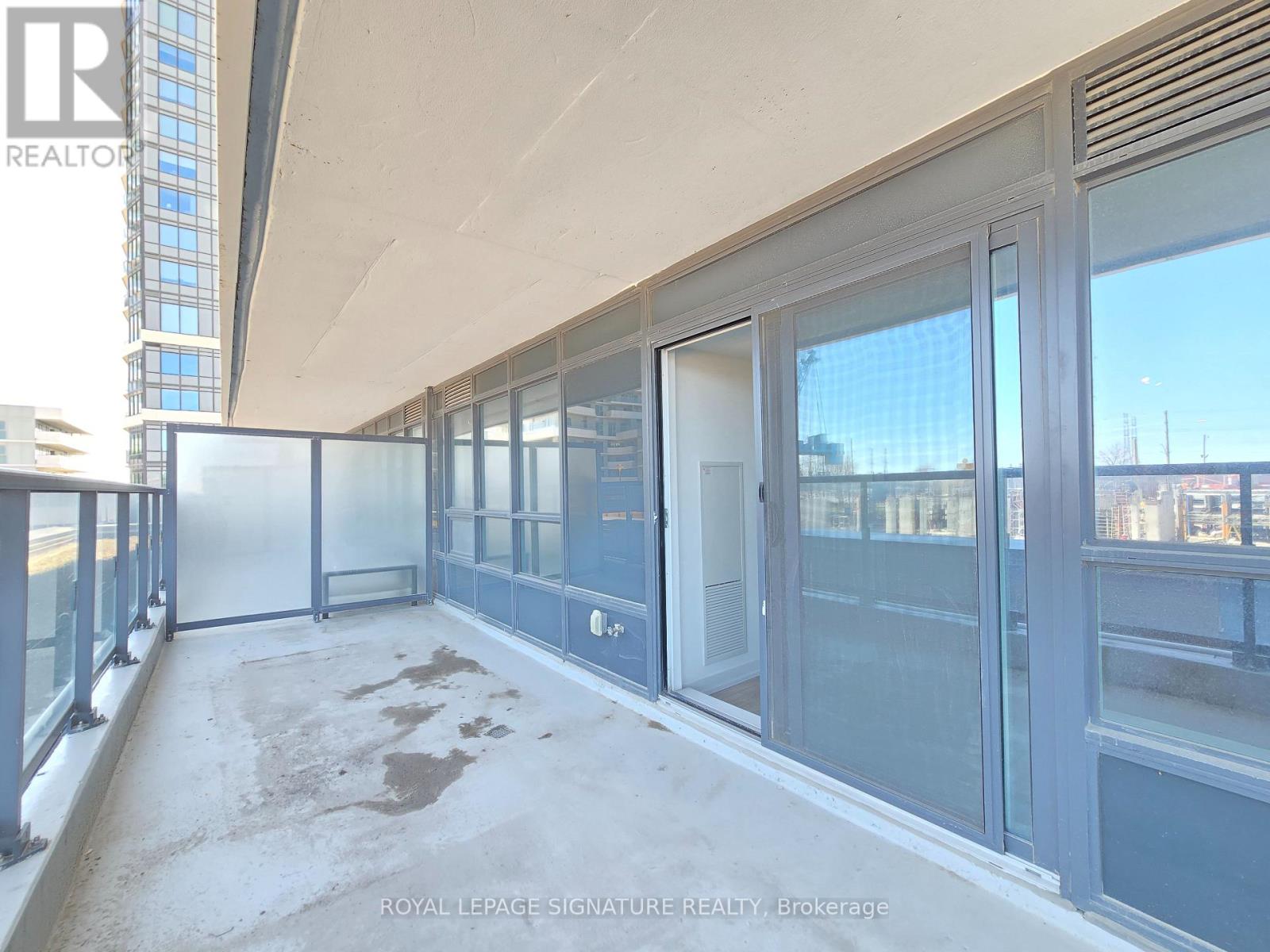 217 - 1455 Celebration Drive, Pickering, Ontario  L1W 0C3 - Photo 16 - E13018476