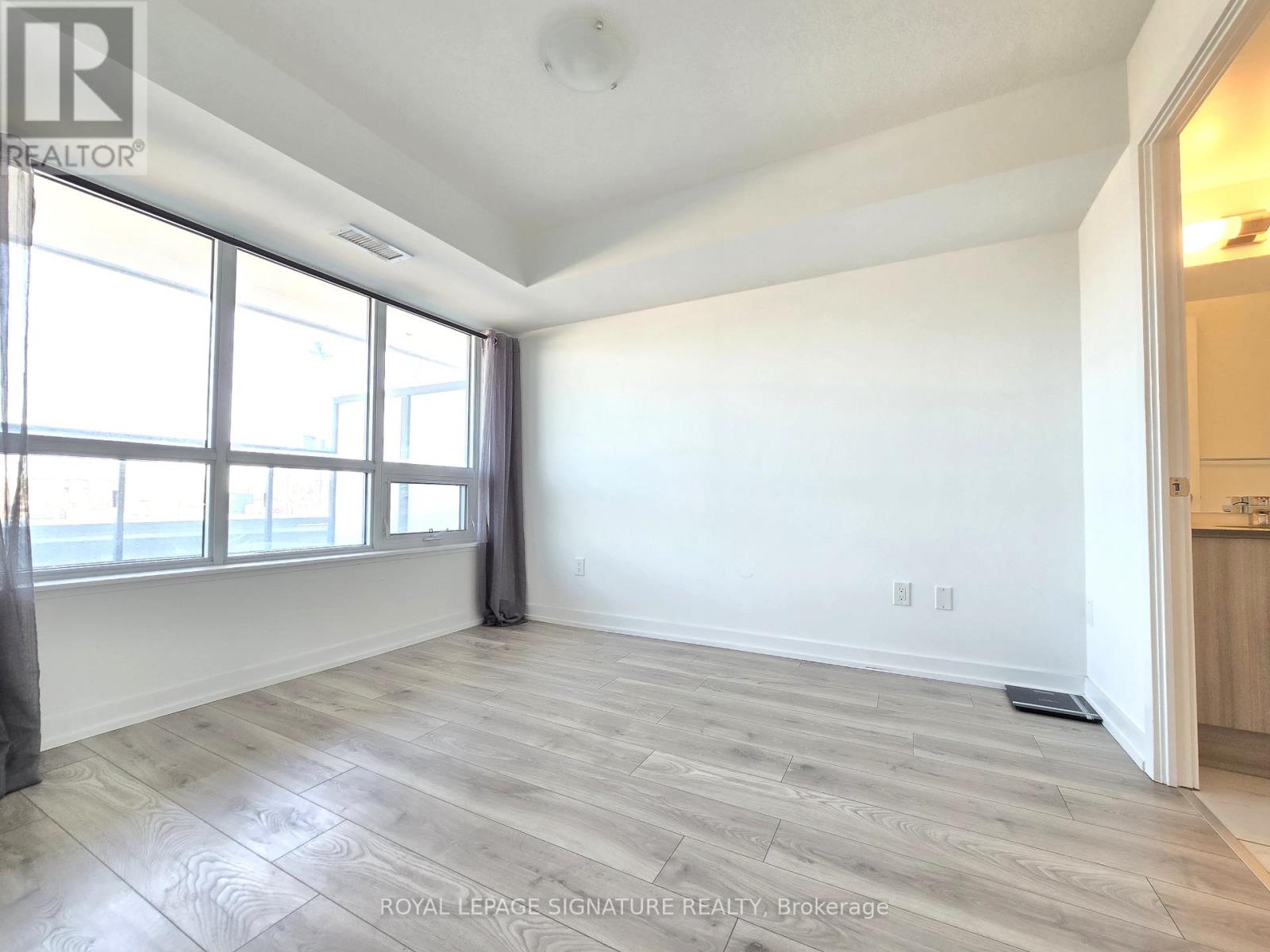 217 - 1455 Celebration Drive, Pickering, Ontario  L1W 0C3 - Photo 8 - E13018476