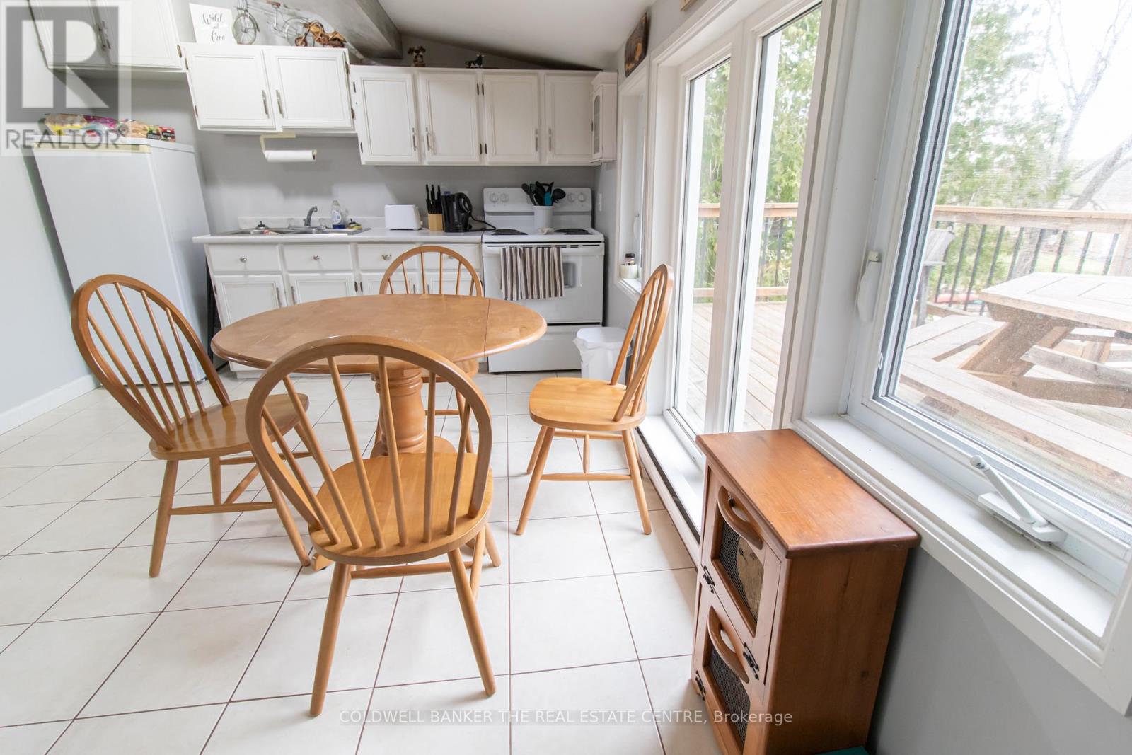 180 & 182 Riverbank Drive, Georgina, Ontario  L0E 1N0 - Photo 17 - N13018360