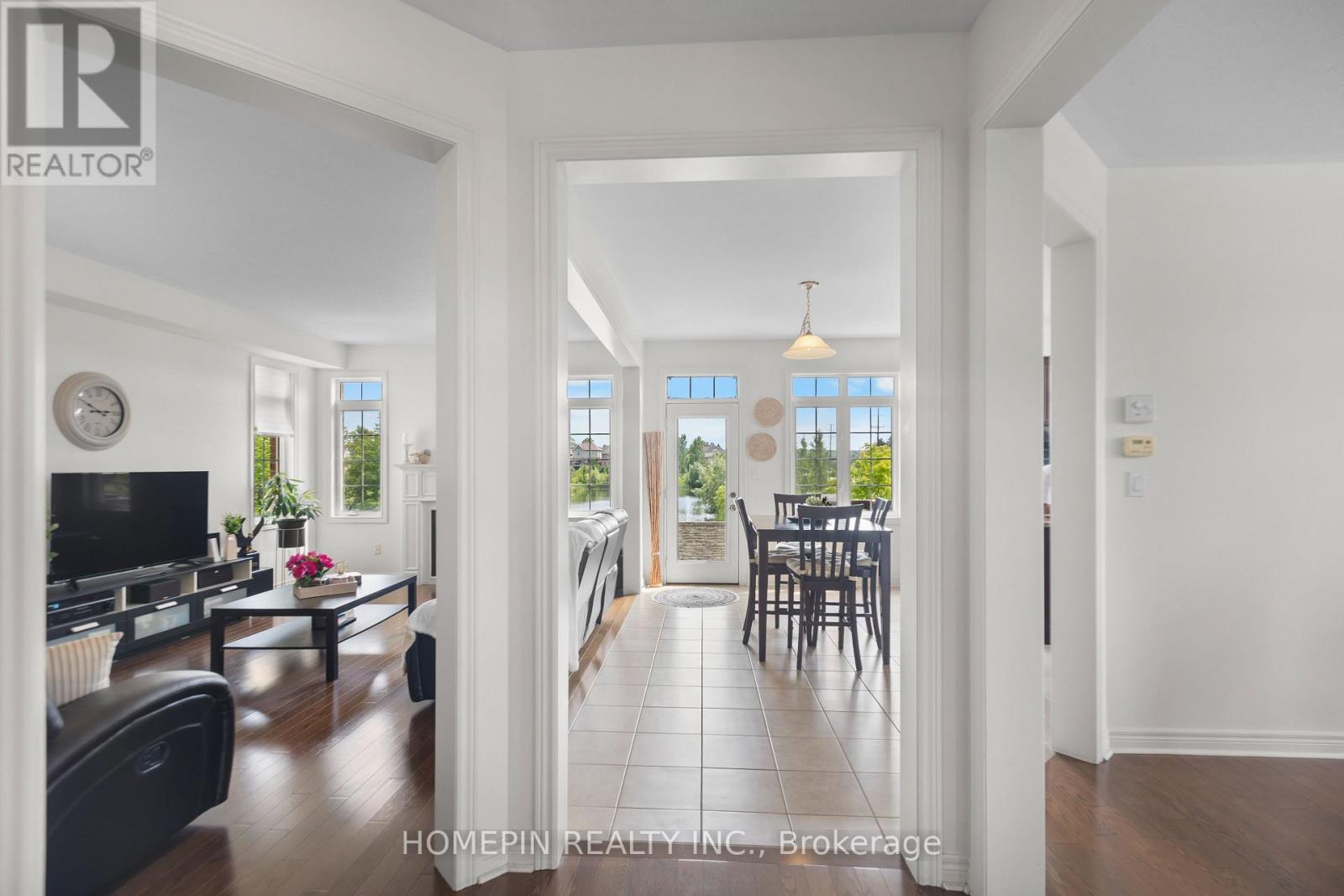 1 Treetops Boulevard, New Tecumseth, Ontario  L9R 0M4 - Photo 4 - N13018402