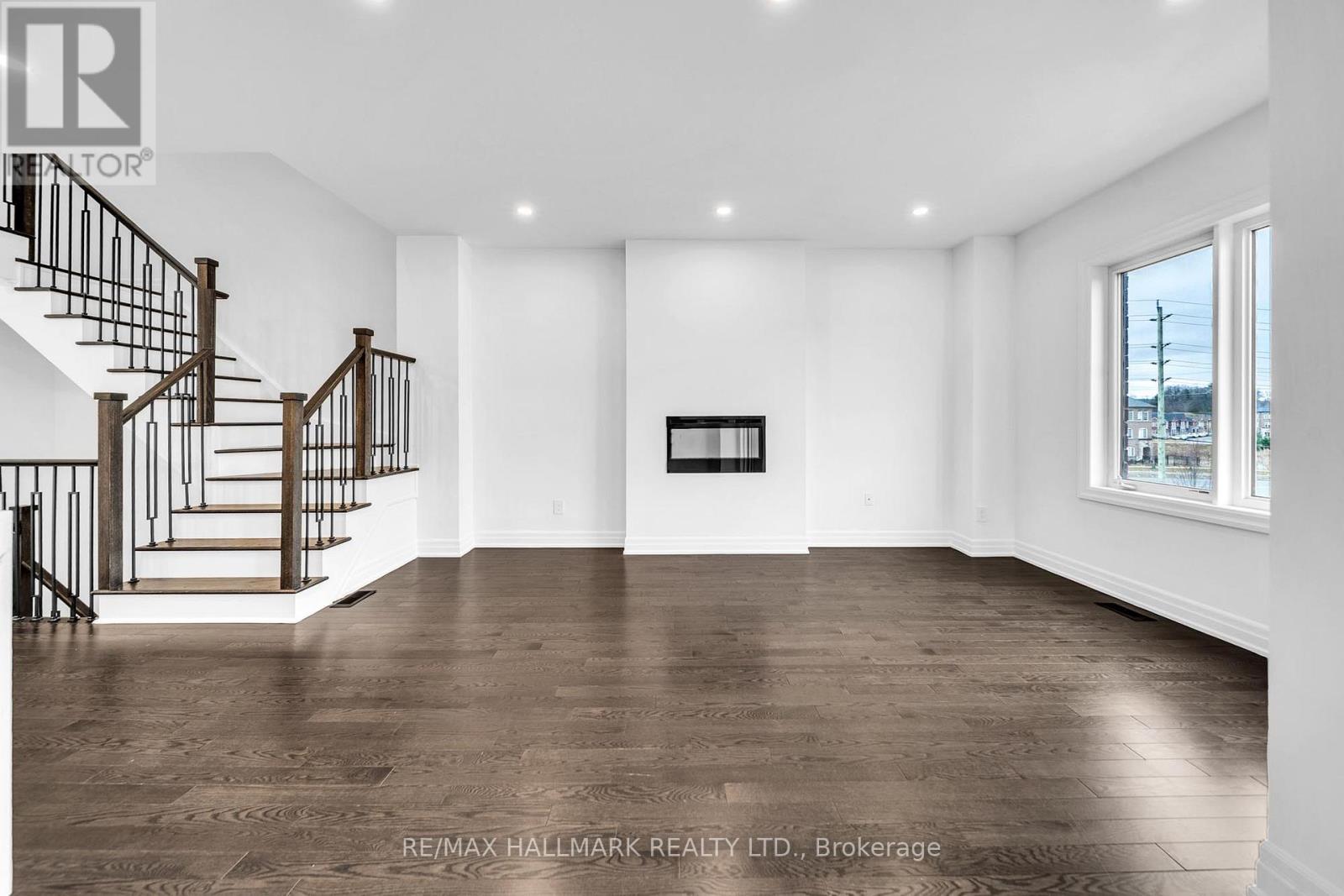 52 Allure Street, Newmarket, Ontario  L3X 0L2 - Photo 20 - N13018436