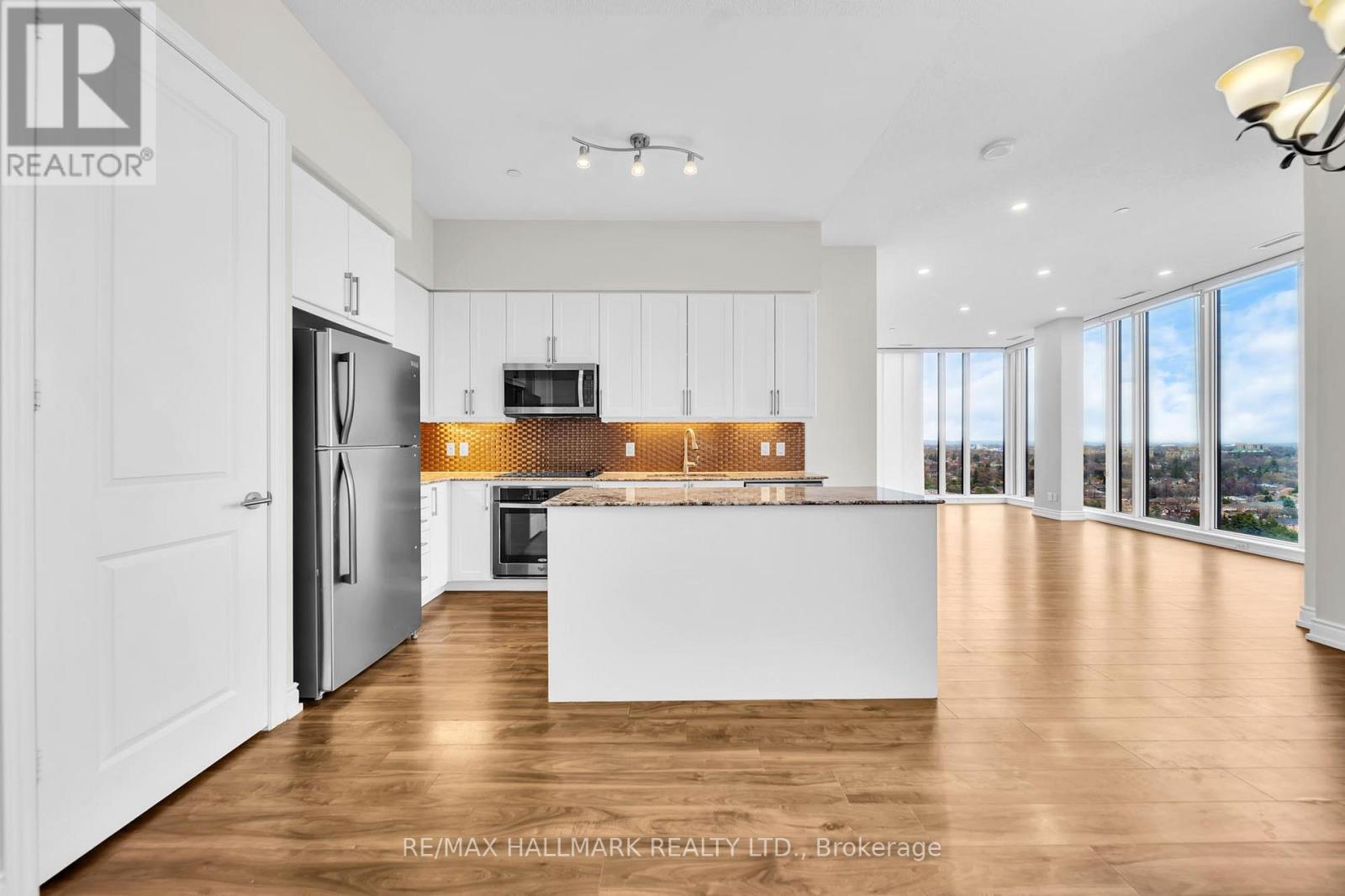 Ph6 - 9600 Yonge Street, Richmond Hill, Ontario  L4C 0X3 - Photo 12 - N13018440