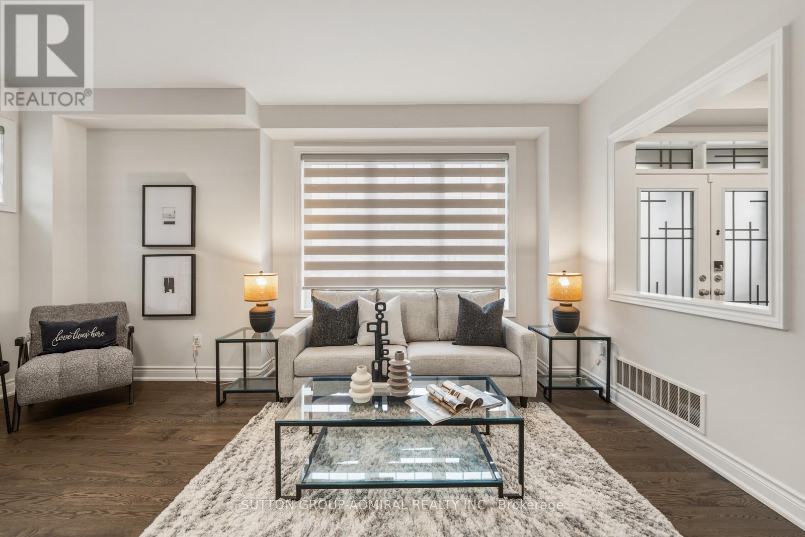 2 William Luck Avenue, East Gwillimbury, Ontario  L9N 0S1 - Photo 10 - N13018452