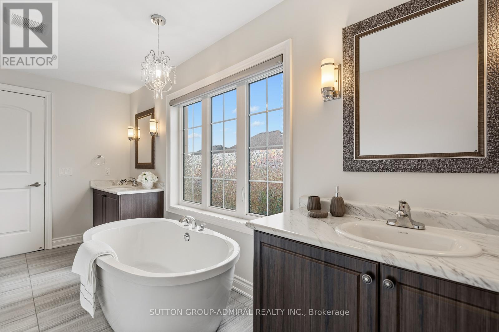 2 William Luck Avenue, East Gwillimbury, Ontario  L9N 0S1 - Photo 23 - N13018452