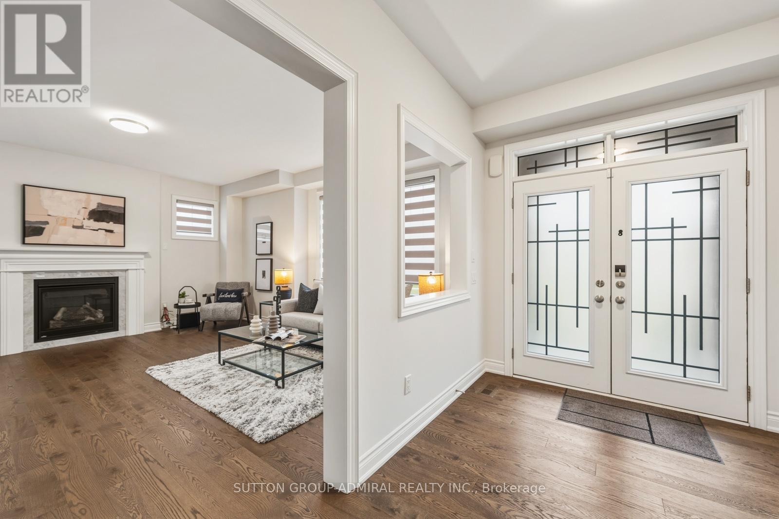 2 William Luck Avenue, East Gwillimbury, Ontario  L9N 0S1 - Photo 4 - N13018452