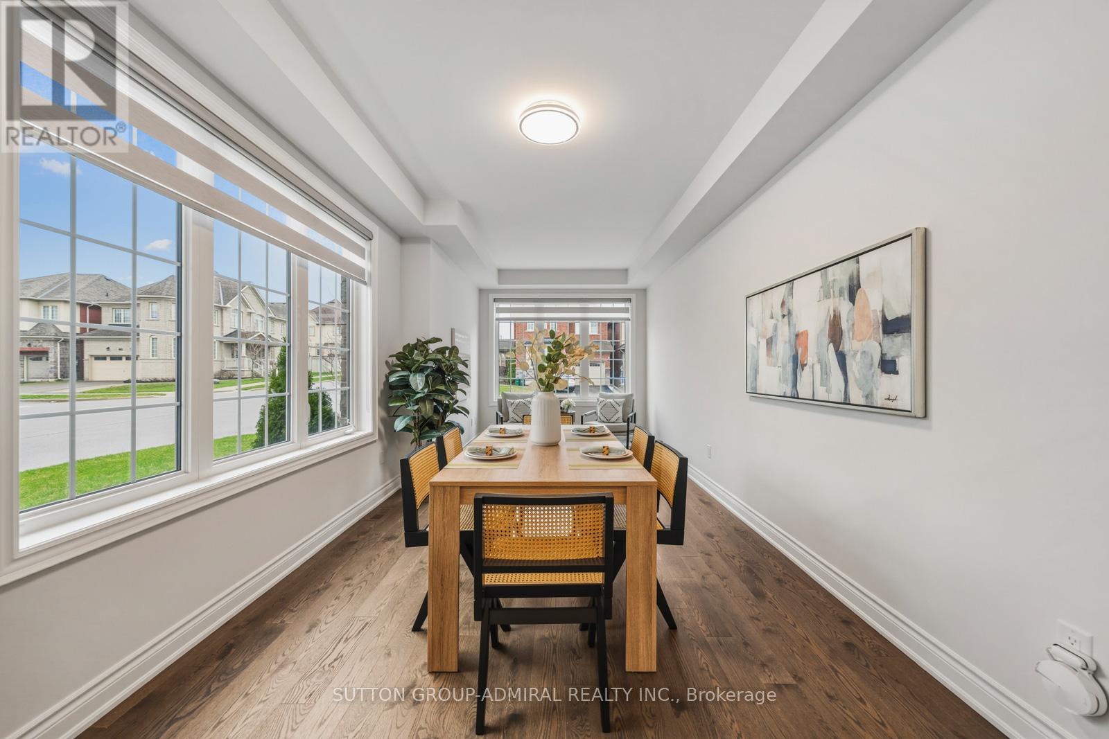 2 William Luck Avenue, East Gwillimbury, Ontario  L9N 0S1 - Photo 5 - N13018452