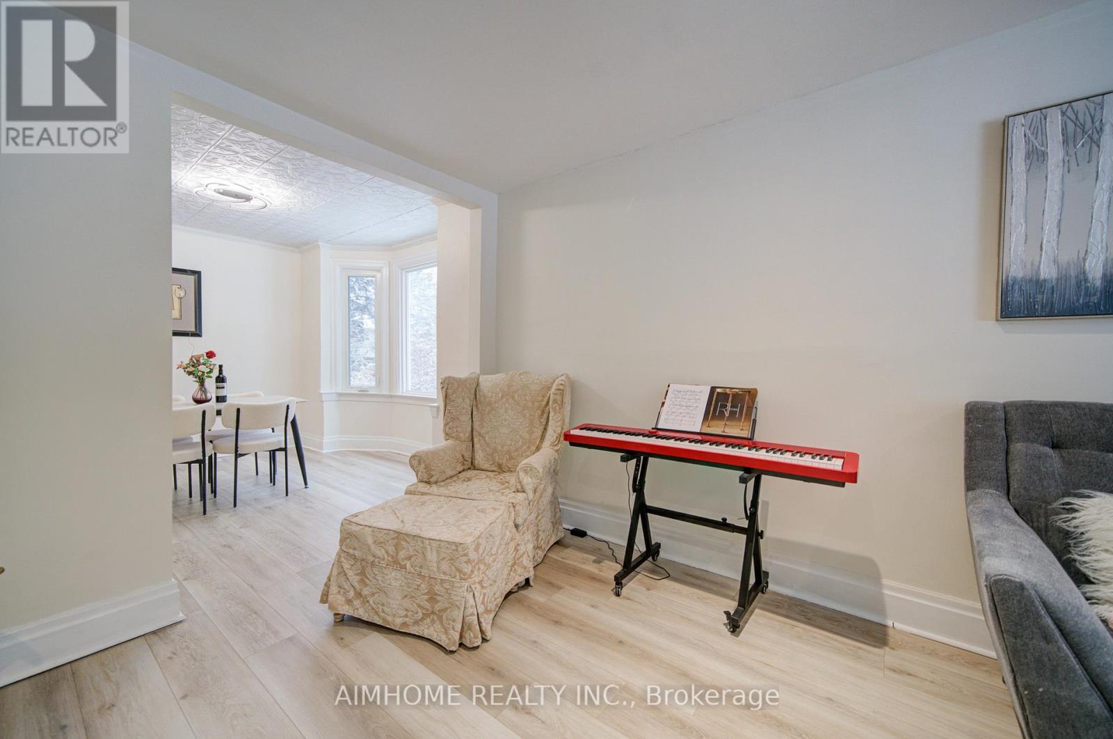 222 Richmond Street, Richmond Hill, Ontario  L4C 3Y8 - Photo 13 - N13018466